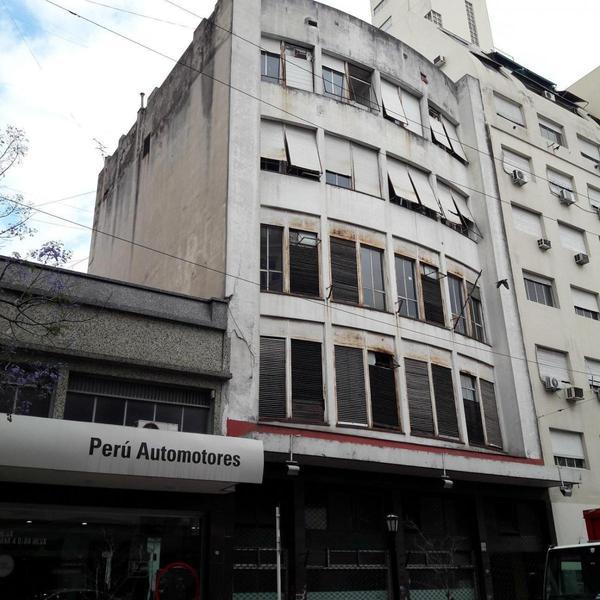 EDIFICIO EN BLOCK MONSERRAT APTO TODO DESTINO 6 PLANTAS LIBRES