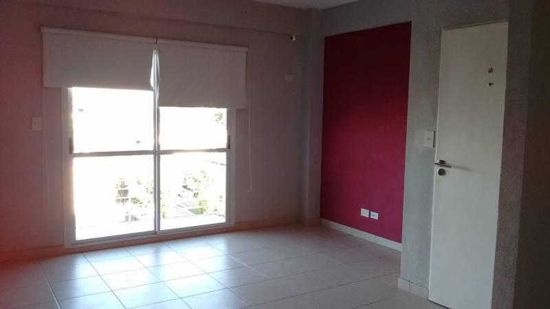 VENTA DEPARTAMENTO MORON