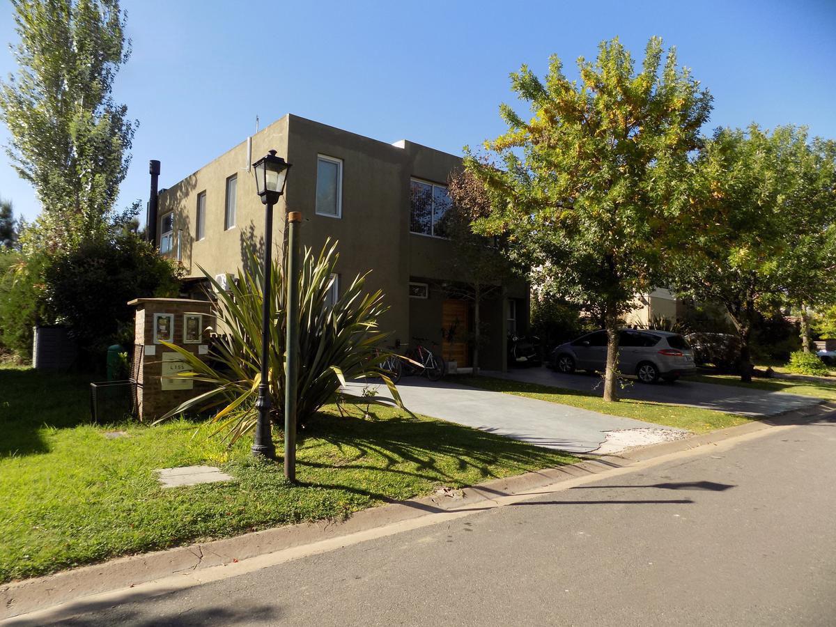 Casa en ALQUILER TEMPORARIO en barrio Santa Clara - Villanueva - Tigre