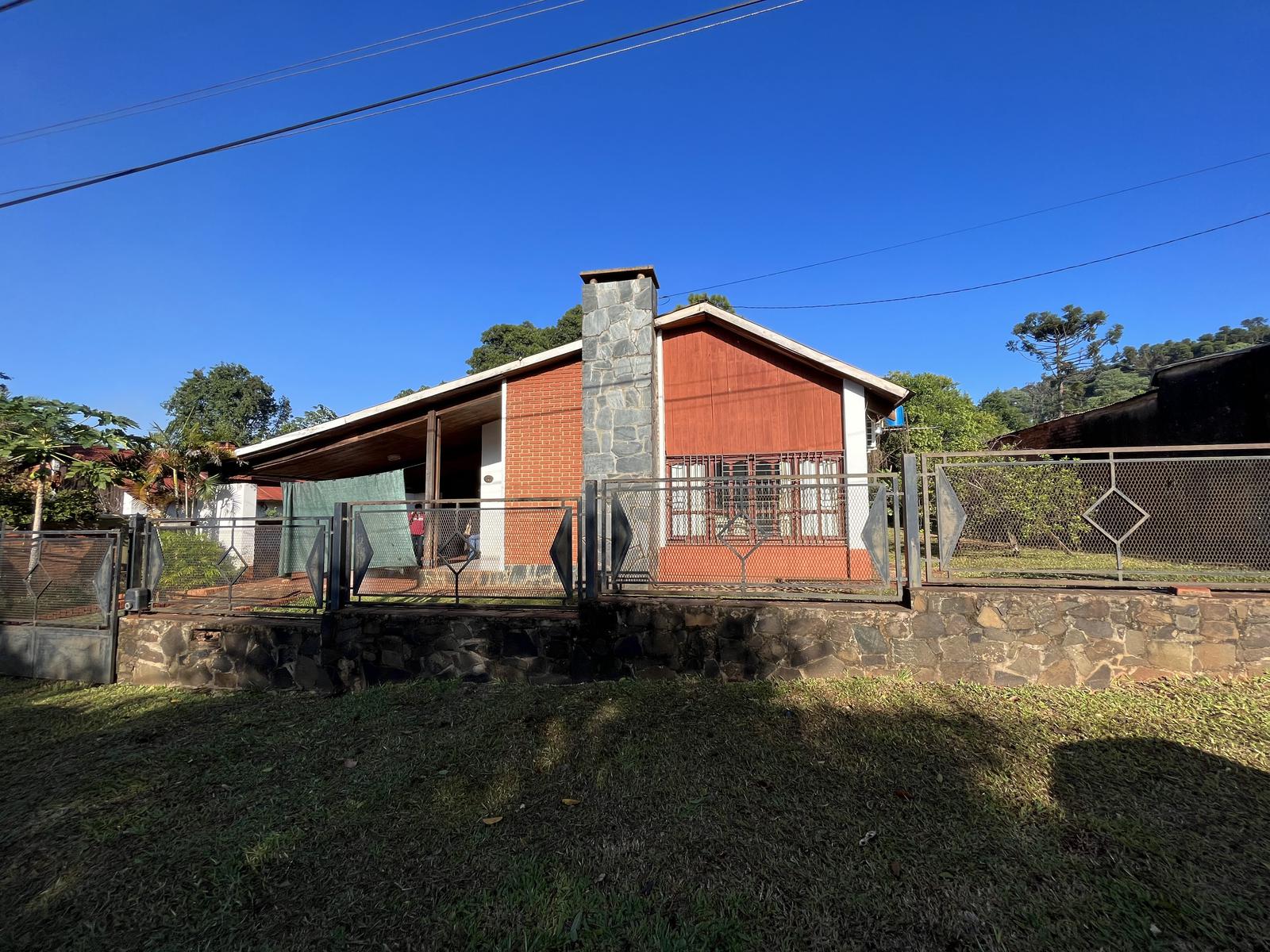 Casa en  Pto Esperanza Misiones calle formosa  al 349