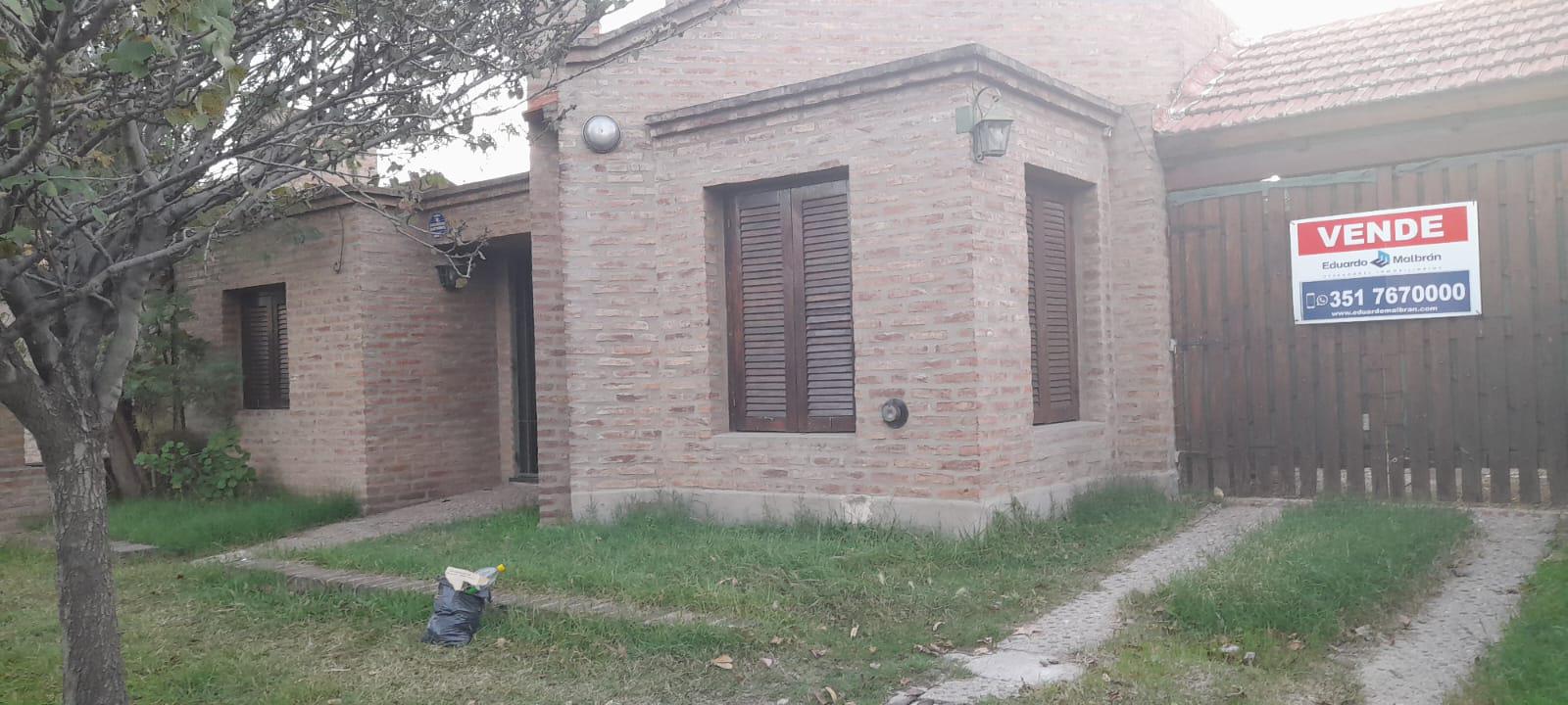 Casa de tres dormitorios, Ledesma y Ceballos Colinas del Cerro, Zona norte