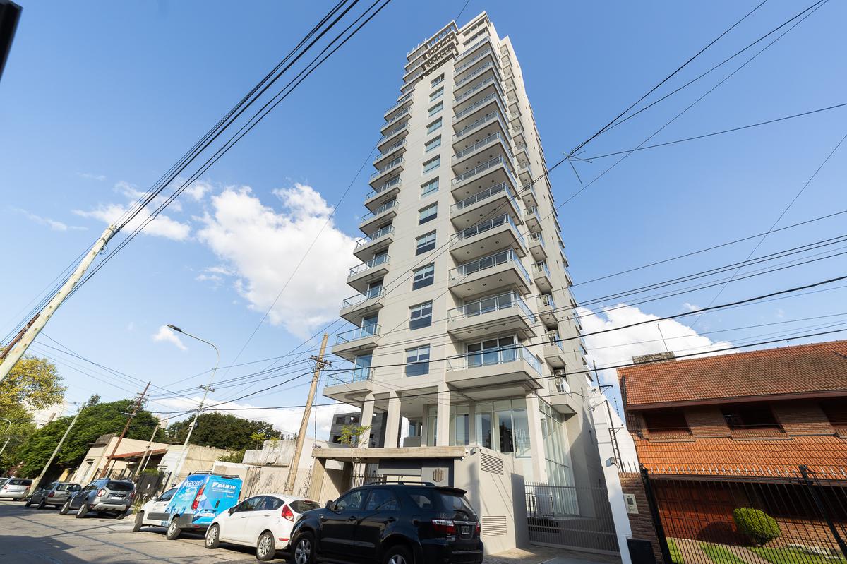 Departamento en venta a estrenar de gran calidad constructiva, excelente ubicación- Berazategui