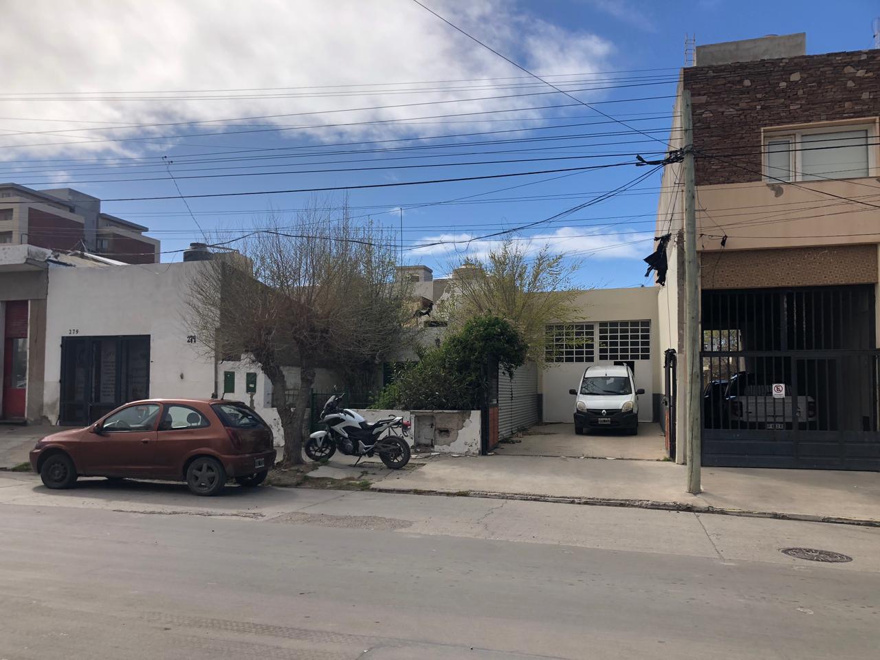 Depósito/terreno en barrio la loma