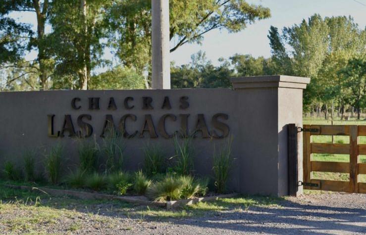 Terreno en  En CHACRAS LAS ACACIAS lote 3 al fondo mano derecha