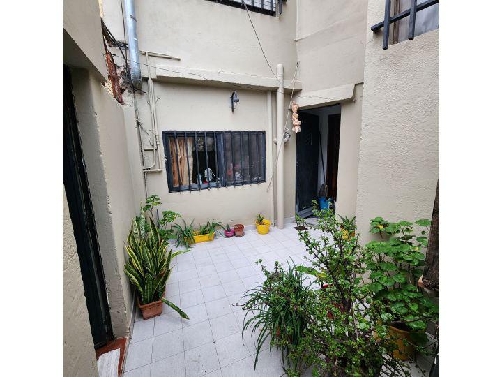 VENTA CASA 3 DORMITORIOS PATIO. BARRIO TIRO SUIZO