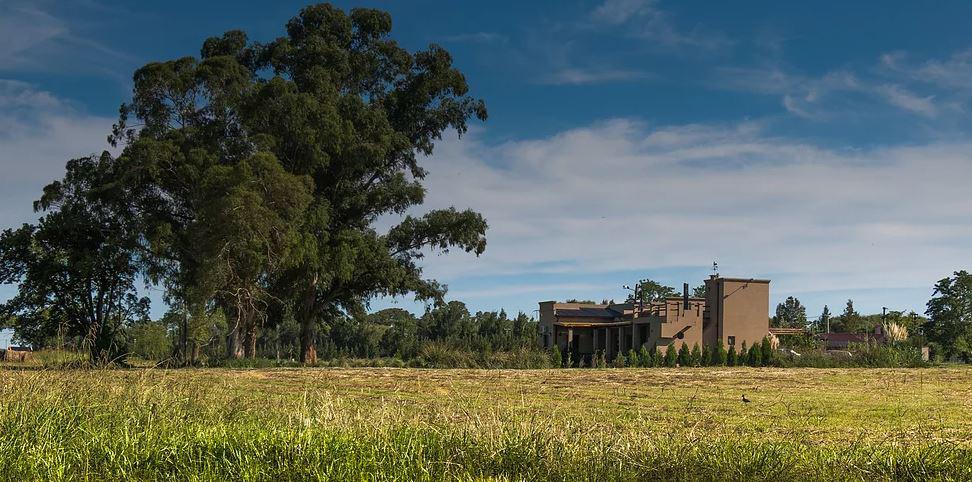 Oportunidad! Espectacular Lote de  2000 m2 con vista a espacio verde en El Espinillo Golf Club