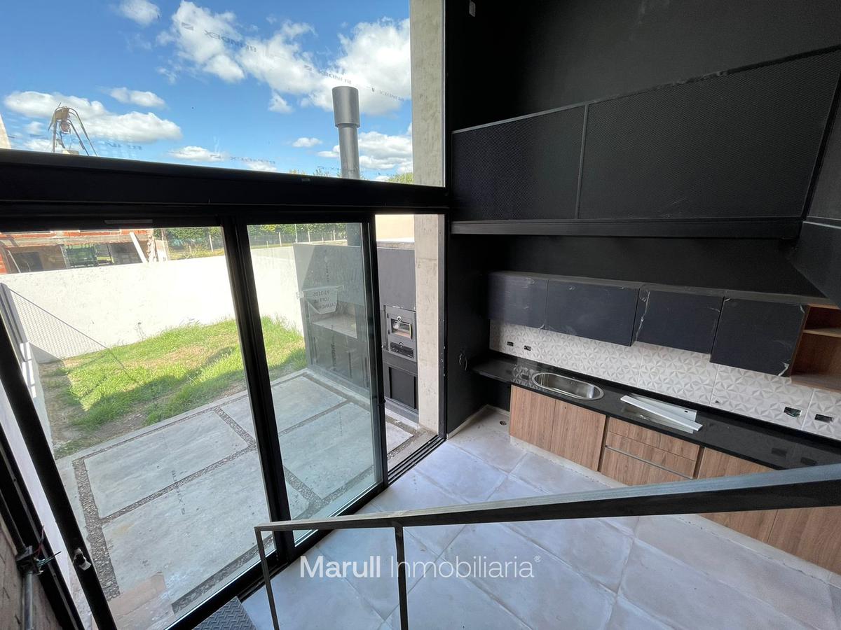 Loft en venta duplex La Calandria con seguridad un dormitorio categoria jardin