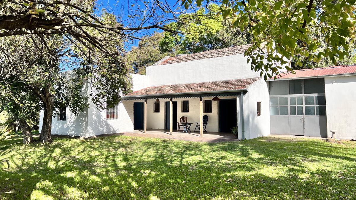 Casona antigua en zona Termas San José