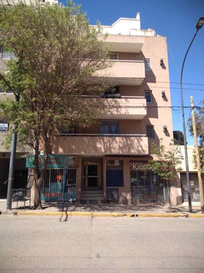 EN VENTA Y ALQUILER DEPARTAMENTO CON BALCÓN EN BARRIO GENERAL PAZ