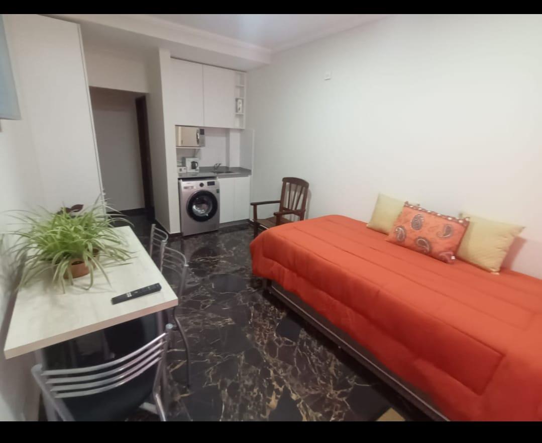 12 entre 34 y 35 - Departamento en Alquiler Temporario