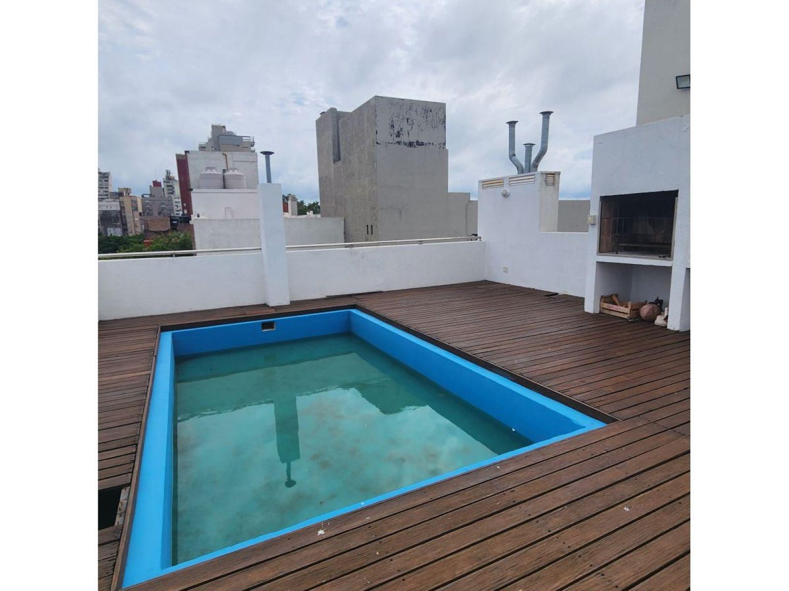 Venta duplex 5 dormitorios cochera Martin Rosario