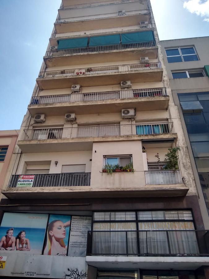 Departamento de 2 ambientesen VENTA  en Quilmes