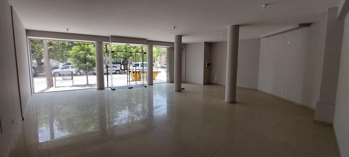 Venta  Gran Local Mts Plaza ALTA CORDOBA