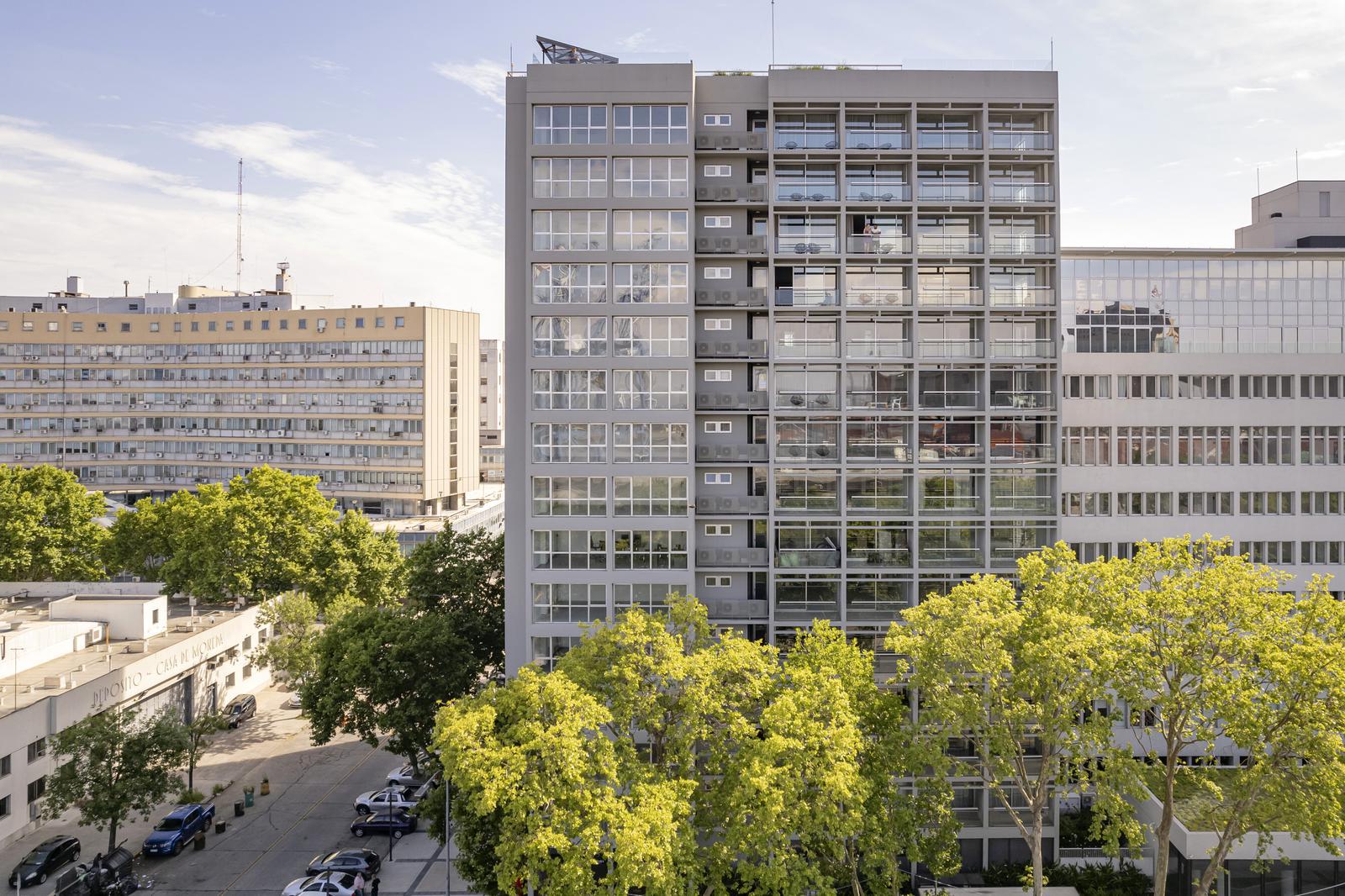 Excelente oportunidad,  Loft a estrenar con cochera en venta. Distrito Quartier, Retiro.