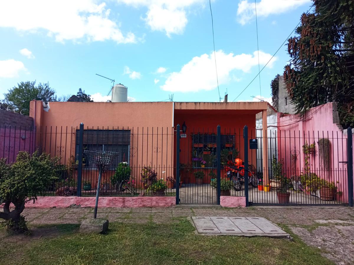 Casa - Burzaco