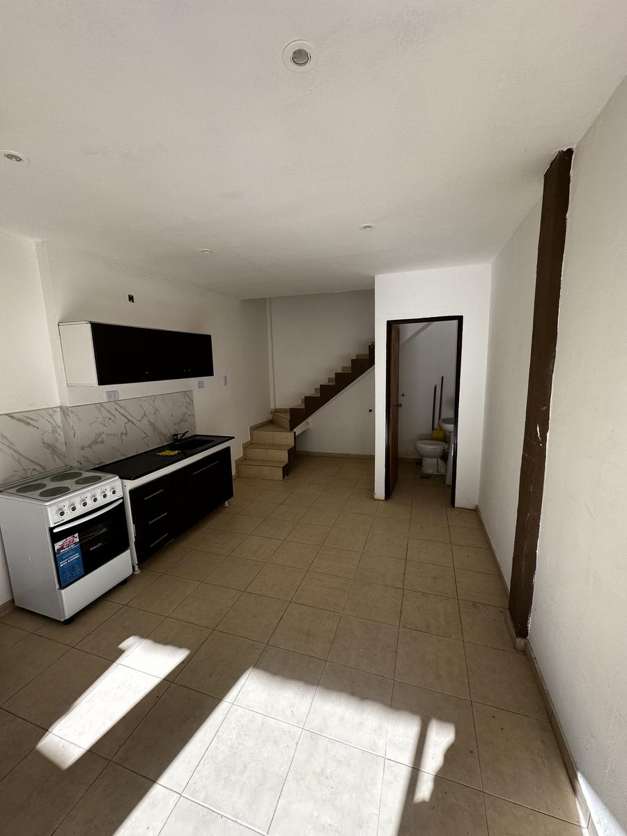 ALQUILER DEPARTAMENTO EN CASTELAR 3 AMBIENTES A ESTRENAR, CON JARDIN, BALCÓN Y PISCINA DE USO COMÚN