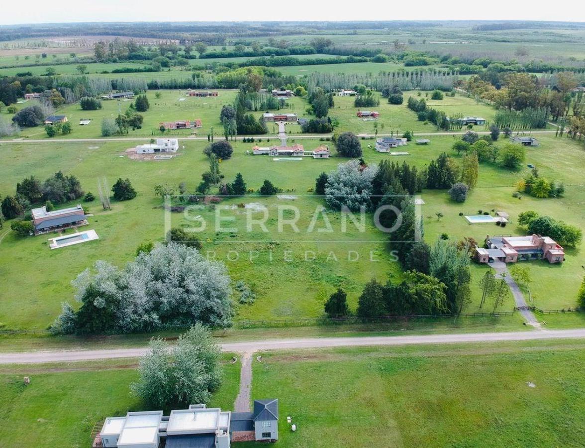 Venta. Lote terreno 1 hectárea. Estancia Las Lilas. Luján