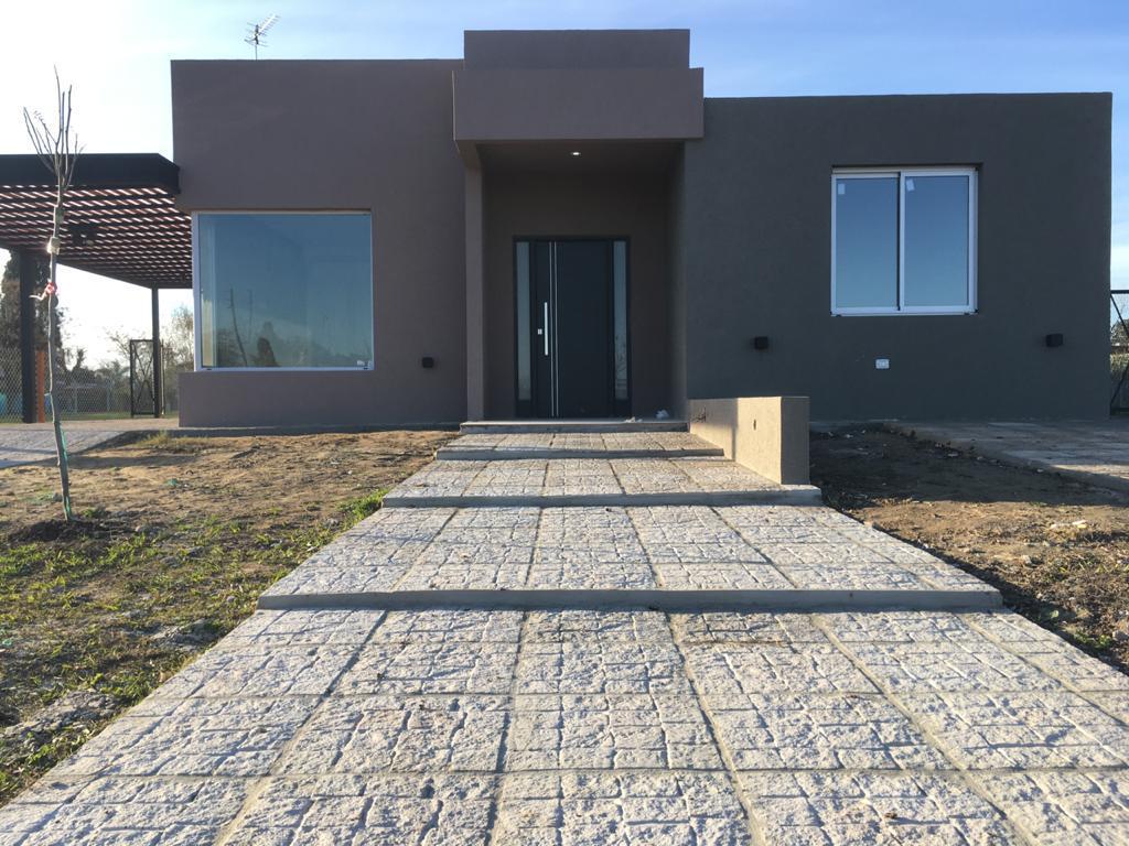 TU CASA CON JARDIN! Los Pilares SIN COMISION INMOBILIARIA!