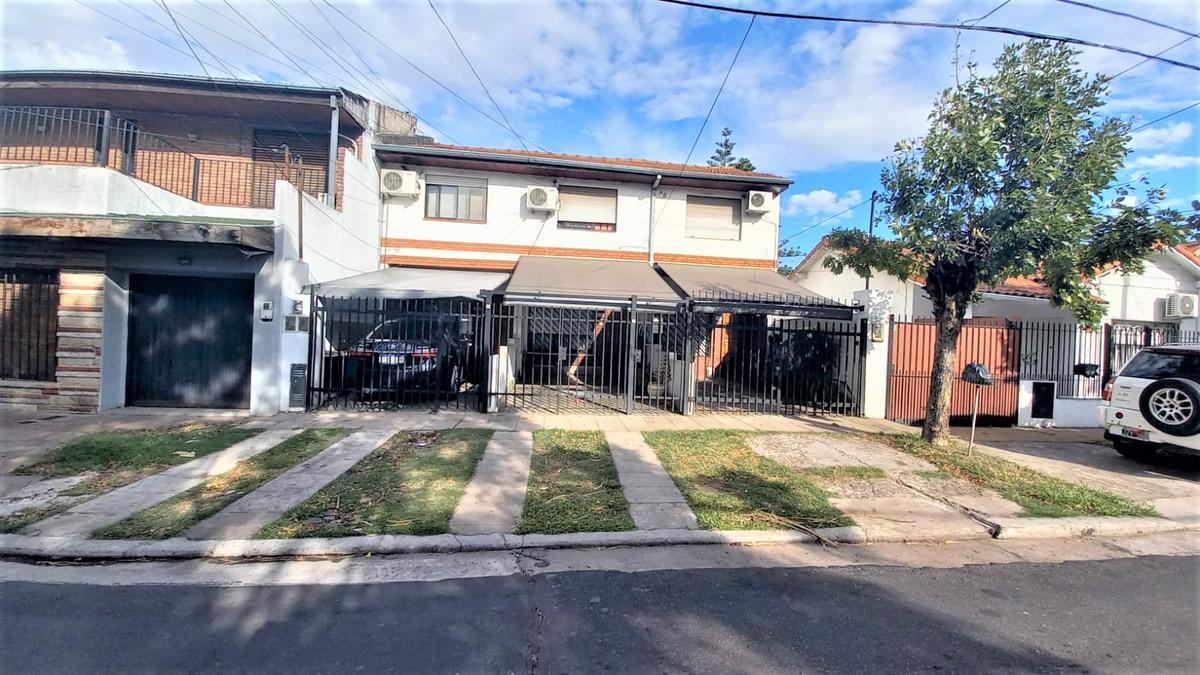 Venta de Dúplex de 3 ambientes en Carapachay