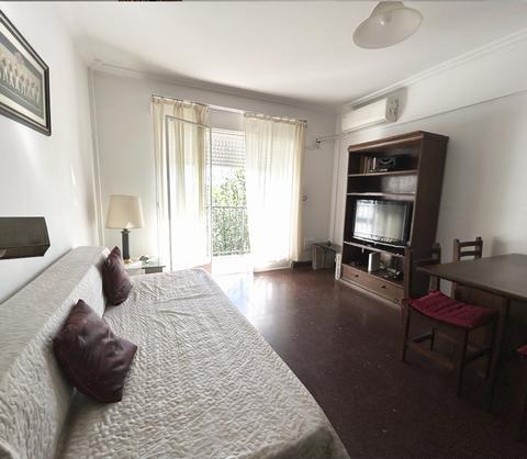 DEPARTAMENTO TRES AMBIENTES EN ALQUILER  EN COGHLAN BUENOS AIRES