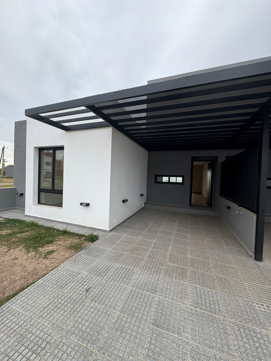 Duplex a estrenar en San Ignacio Village 2 dormitorios en una planta