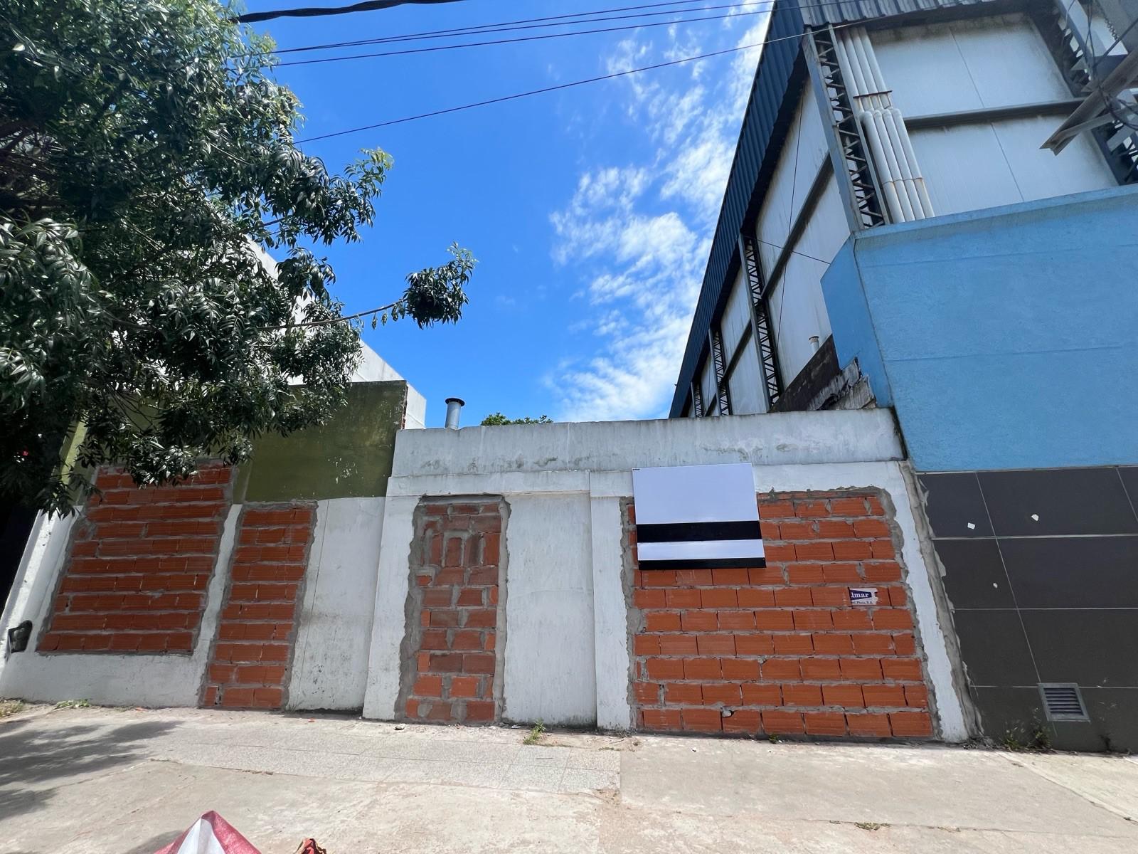 TERRENO EN BARRIO LAS AVENIDAS