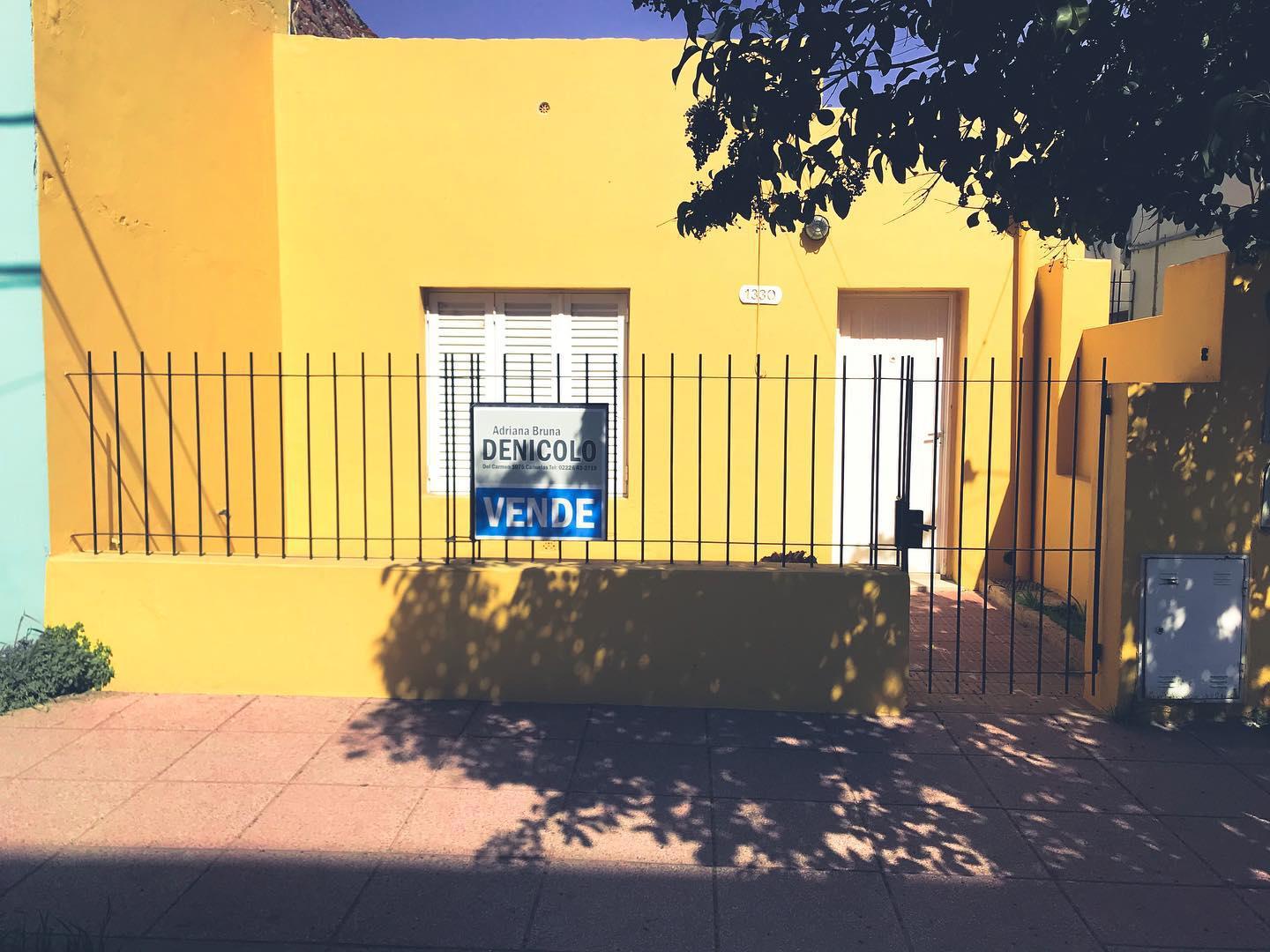 Casa centrica en  Av. Libertad 1330 de Cañuelas