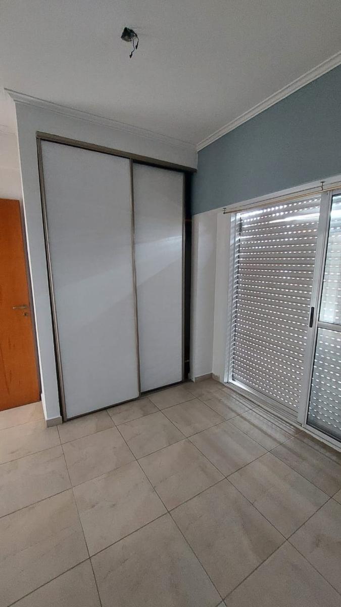 Venta  PH con renta 3 ambientes  Zequeira 6900