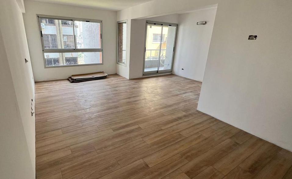 Venta Departamento de 2 Ambientes con Cochera en San Telmo, Ideal Renta, Apto Crédito