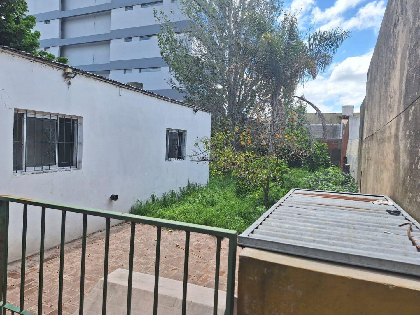 Casa en venta a refaccionar