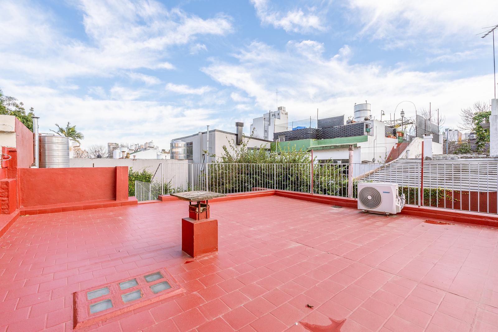 CASA - VENTA - 3 AMB - SUITE - PATIO - TERRAZA - COGHLAN