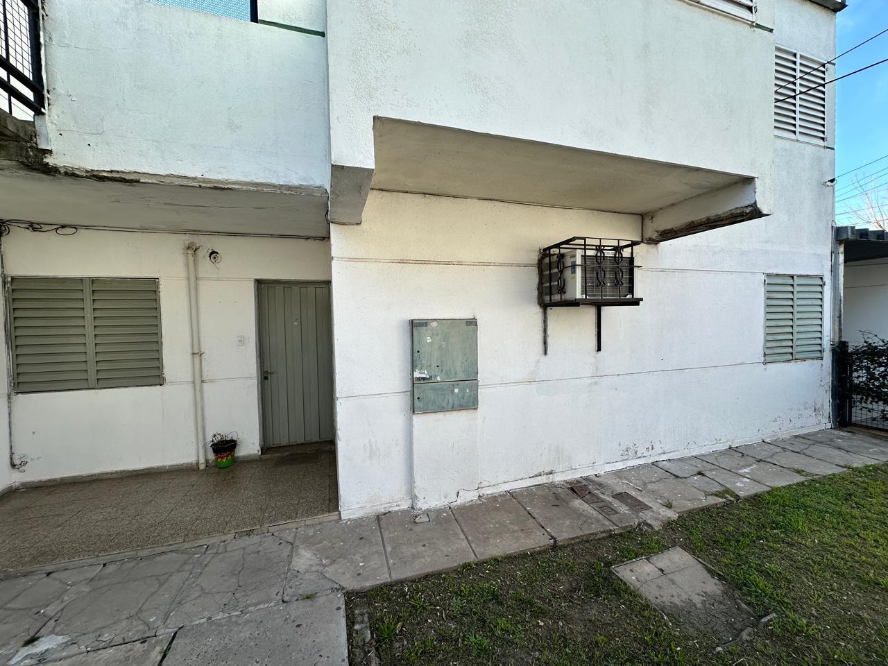 Departamento en venta a metros de avenida Almafuerte