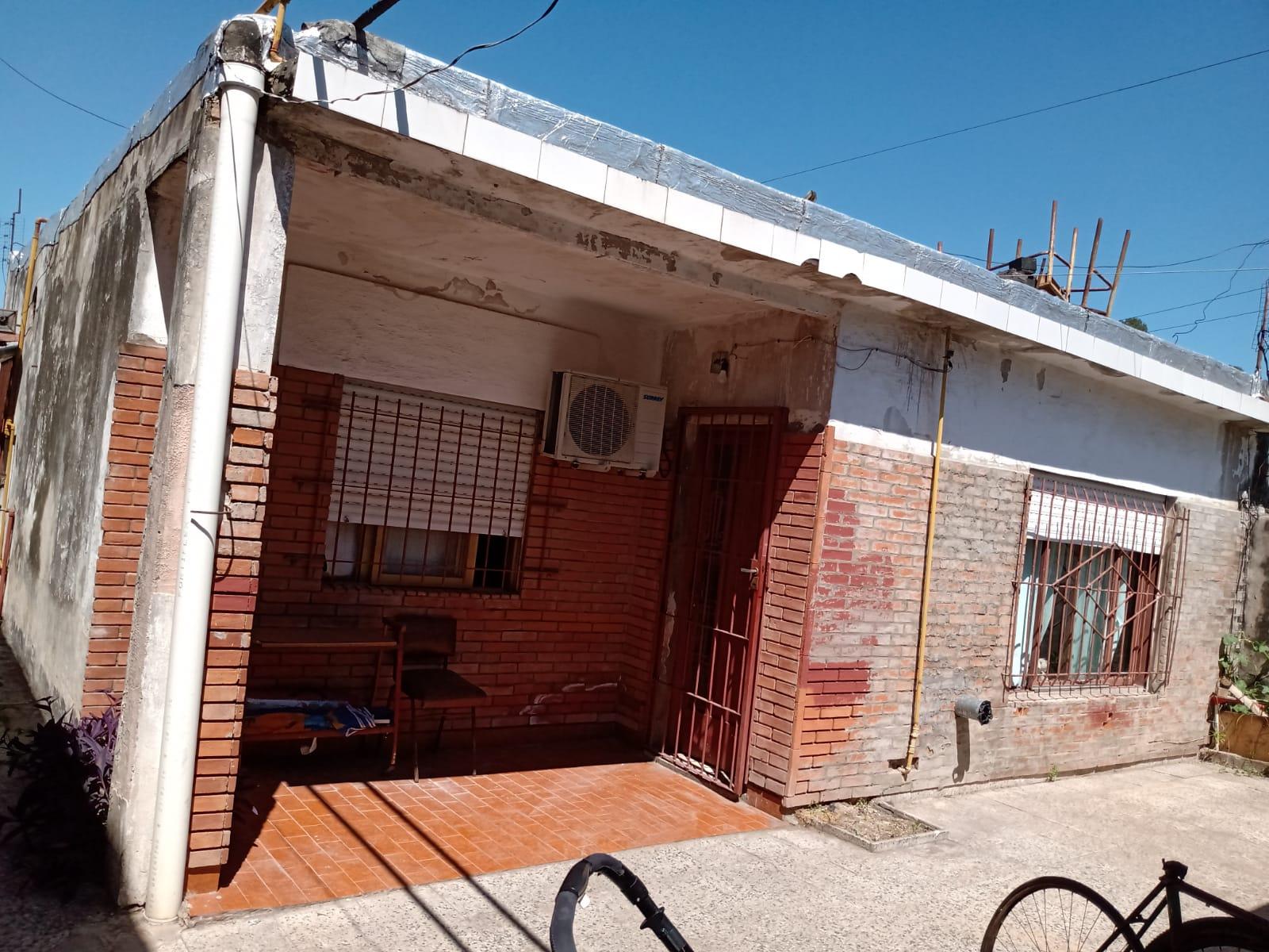 Casa en PH en venta con renta