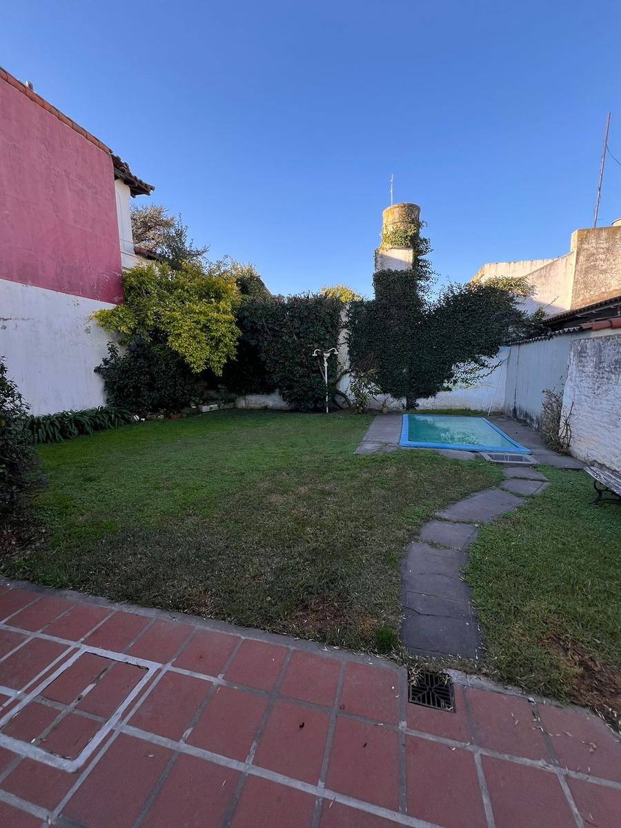 Casa 4 ambientes en venta en Ituzaingo