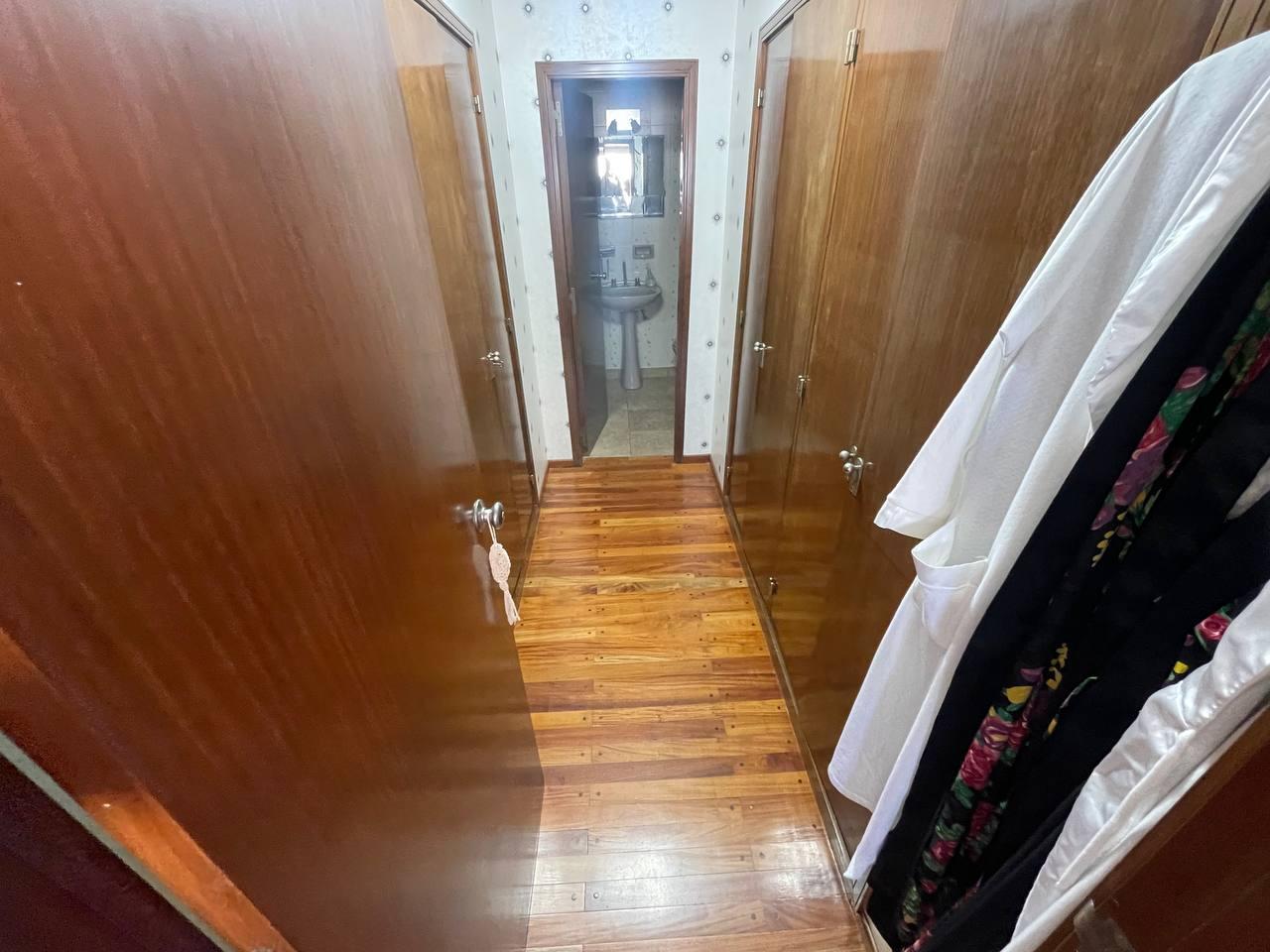 VENTA DEPARTAMENTO 5 AMBIENTES CON COCHERA EN QUILMES CENTRO