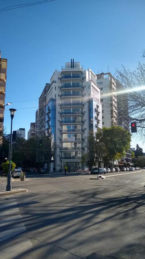 Departamento a estrenar de 1 dormitorio con cochera.