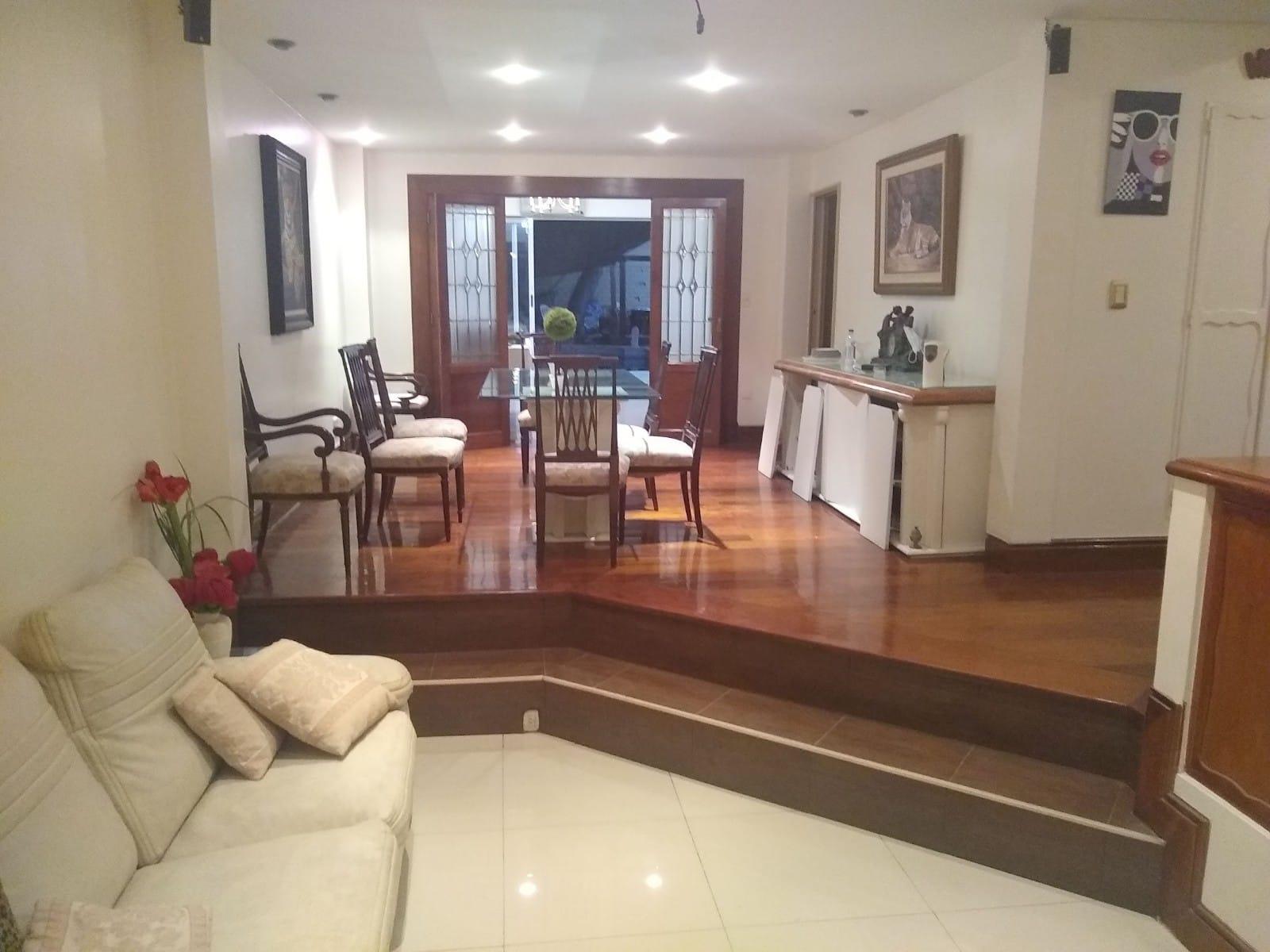 Casa en venta en Villa Devoto a metros de Plaza Arenales