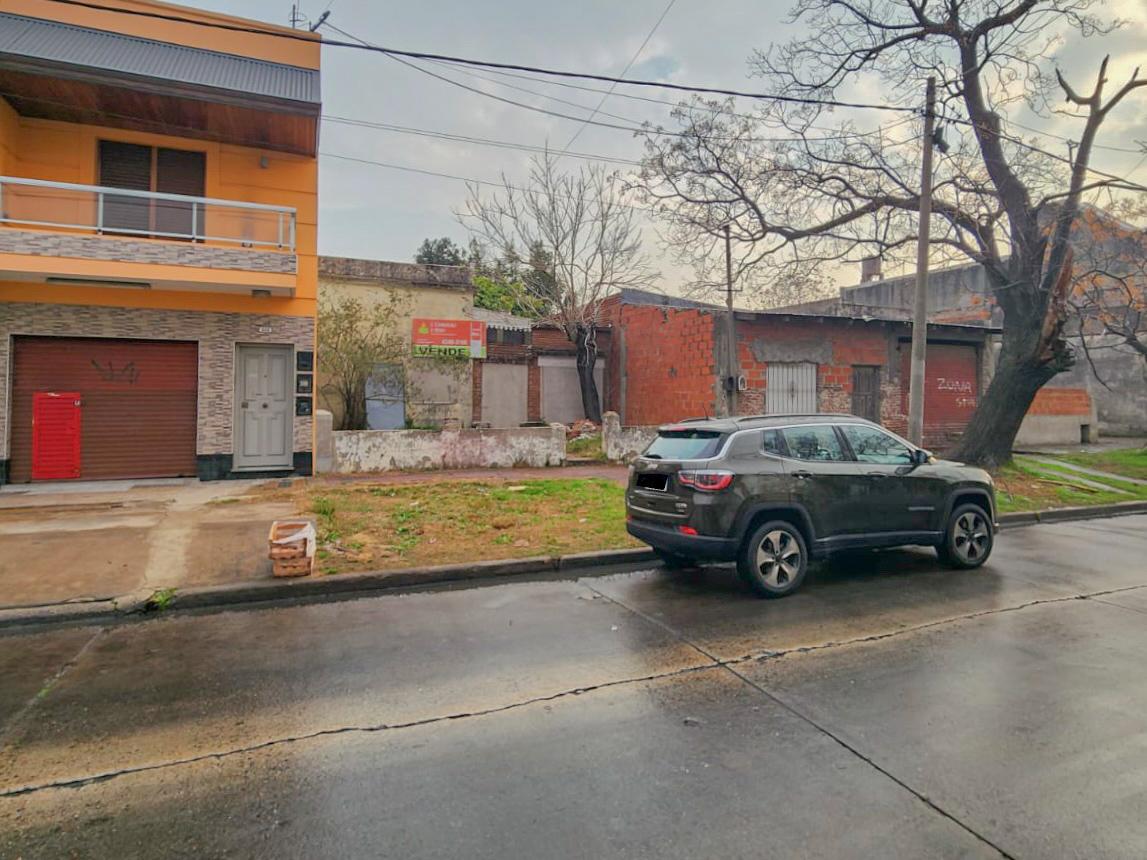 Terreno en Venta en Lanús Este