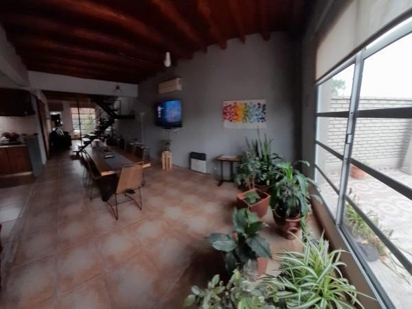 HERMOSA CASA EN VENTA EN BARRIO MURGIA, PERDRIEL