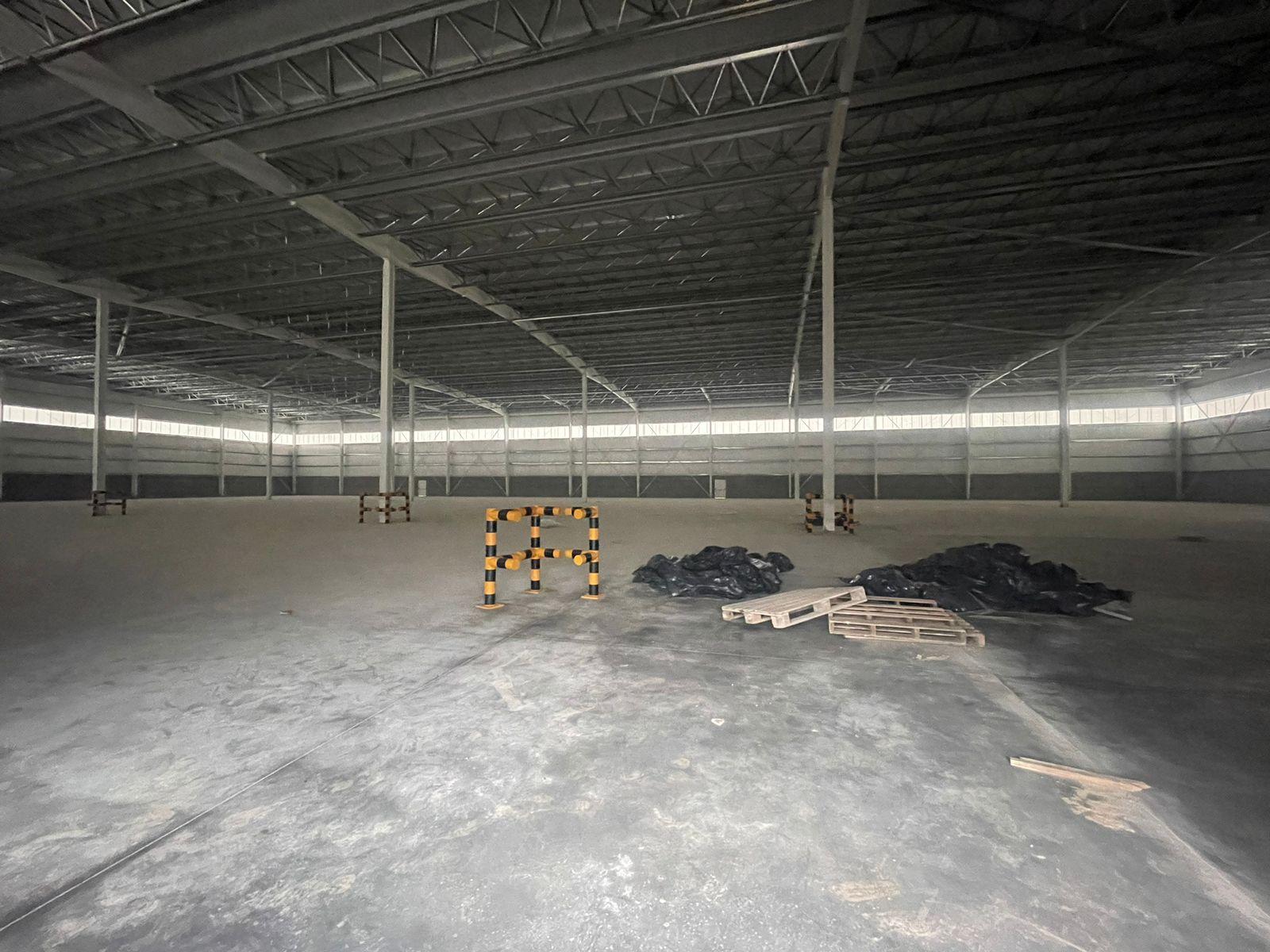 Galpón deposito a estrenar 6.250 m2  en Alquiler o venta Florencio Varela parque industrial PITEC