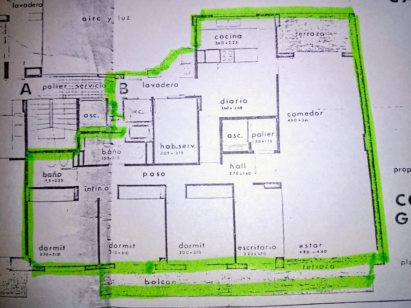 Venta Departamento 4 Ambientes con Dependencia al Frente con Balcón en Flores