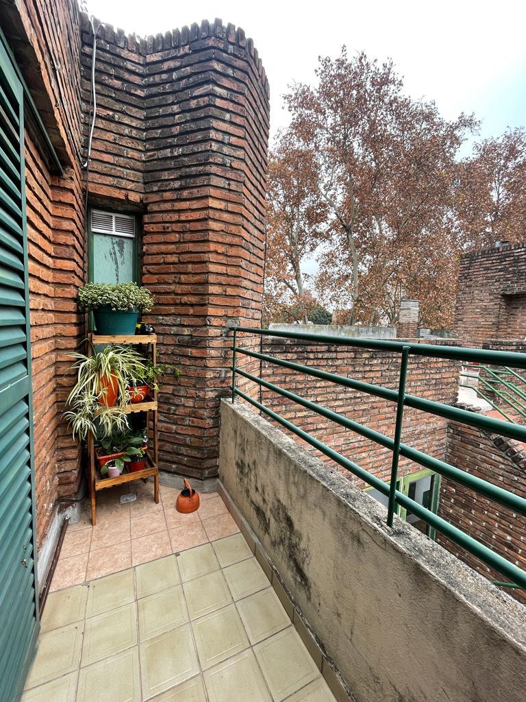 Departamento DUPLEX en venta, de 1 dormitorio!  Zona facultad medicina y UCA