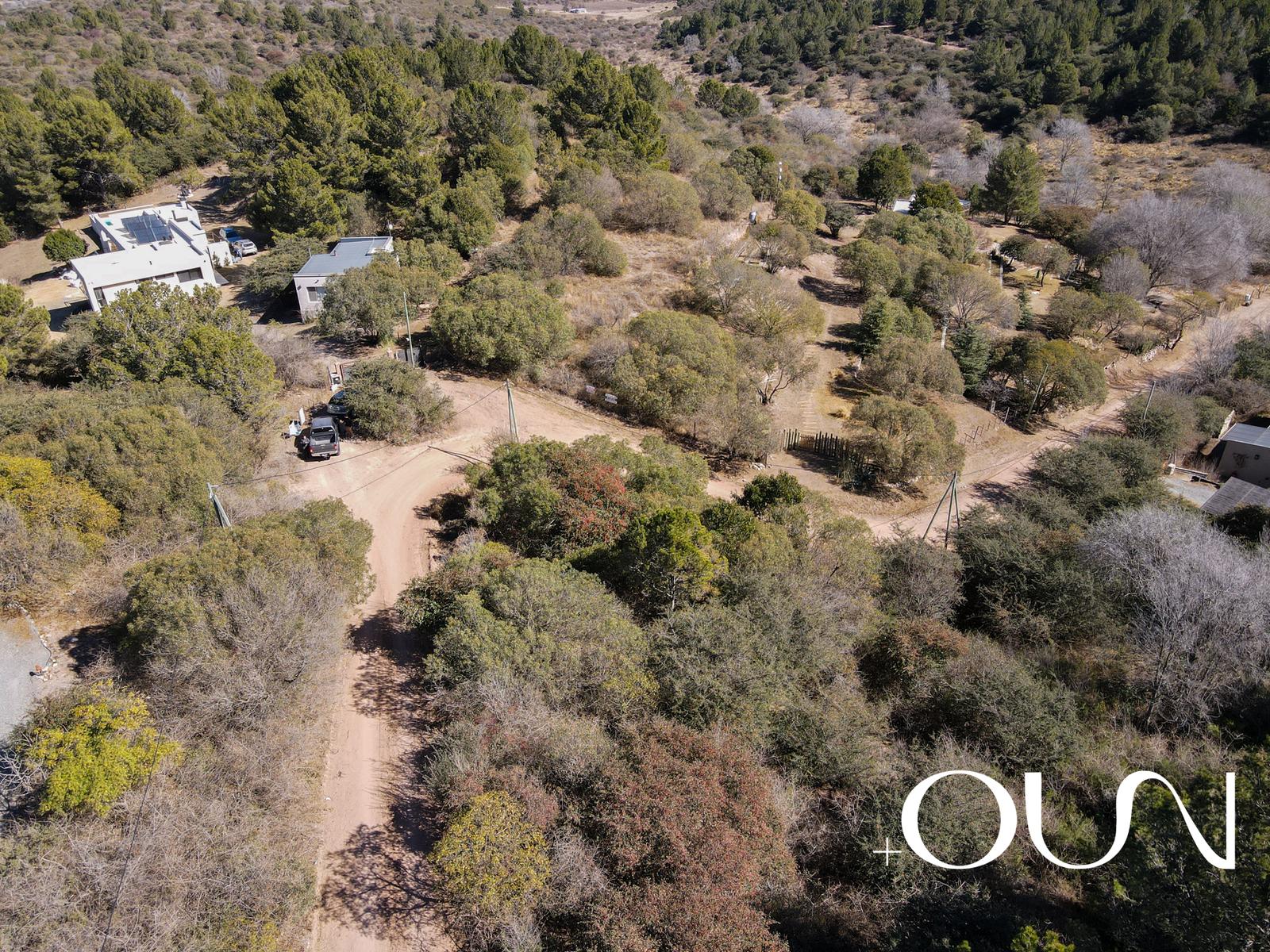 Terreno en venta La Cumbre, Escritura y Gas Natural.