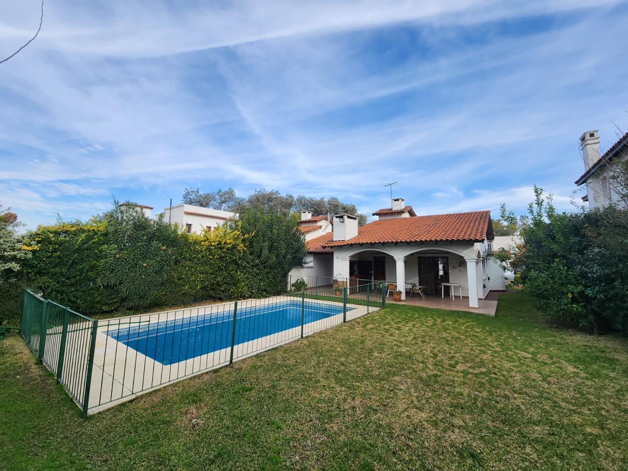 Venta Casa en Country Aranjuez Escobar