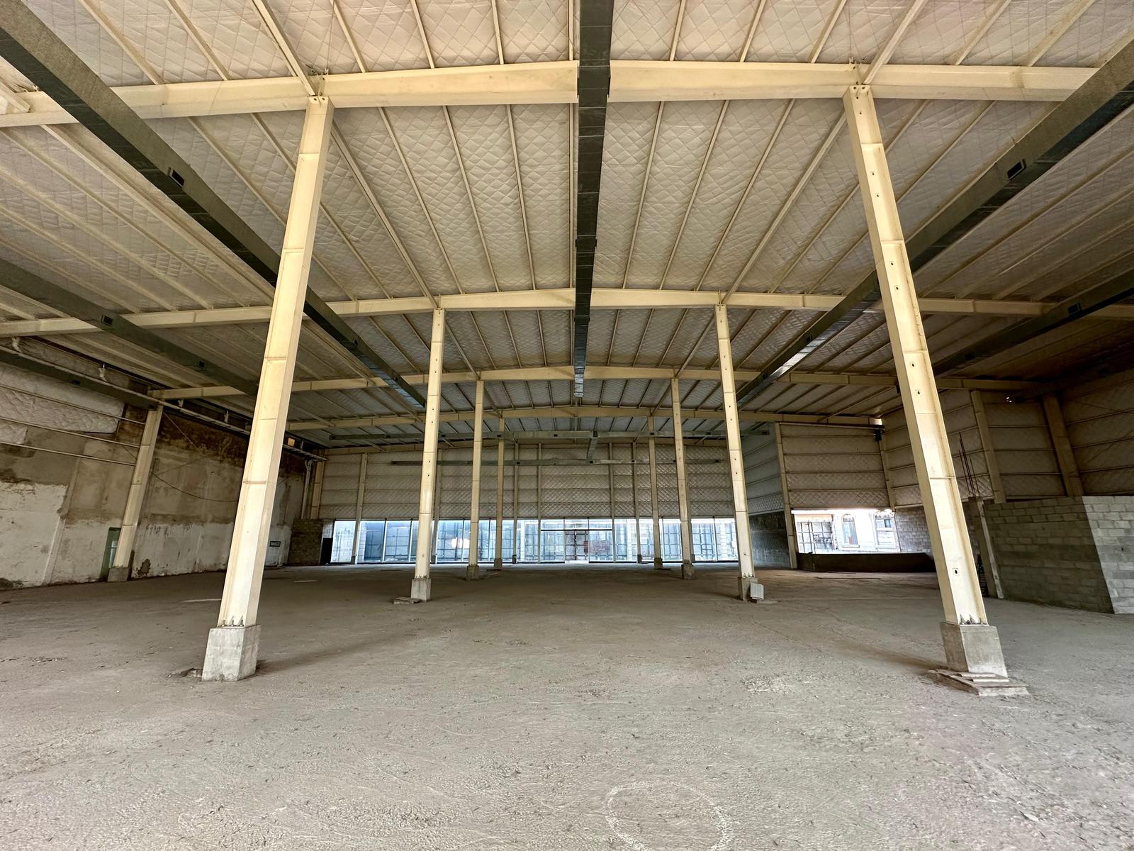 Nave Industrial de 2800 m2 en Floresta