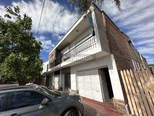 Casa en venta ubicada en Calle Manuel Lemos N°34, Maipú, Mendoza.