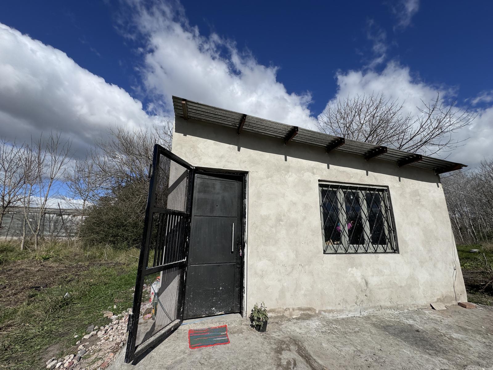 Terreno con vivienda en ALQUILER en ABASTO