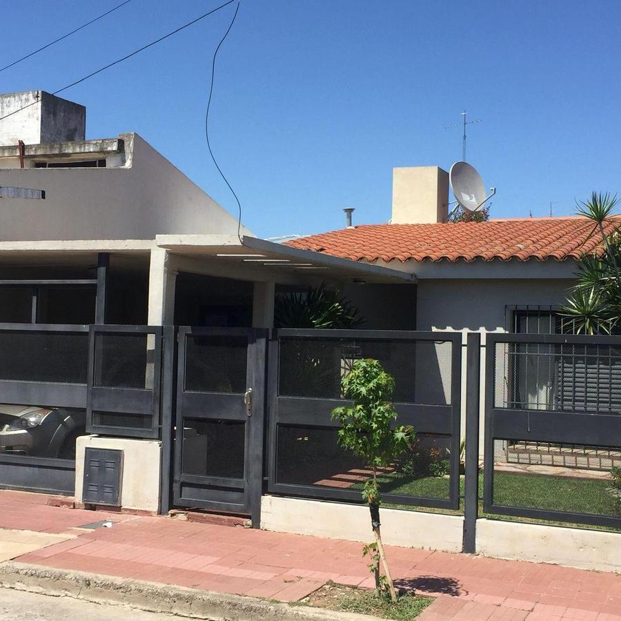 Casa en venta de 2 dormitorios c/ cochera en Rafaela