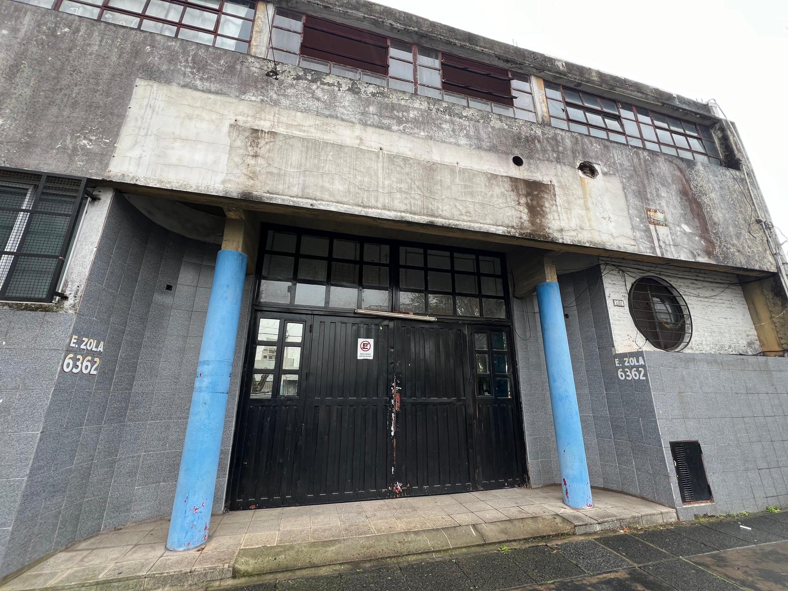 Galpón con Oficinas en Alquiler en Wilde Centro