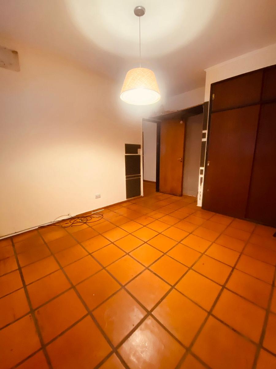 Venta PH tipo casa 3 ambientes 2 dormitorios patio sin expensas - vicente lopez - villa martelli - las heras 4600